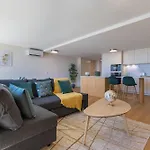 Wonderful 2 Bedroom By Innkeeper リスボン
