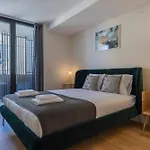 Wonderful 2 Bedroom By Innkeeper * リスボン