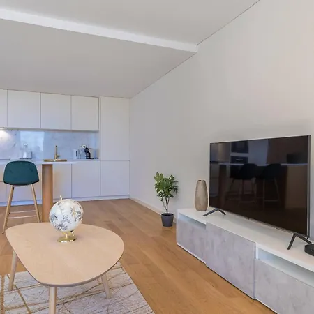 Wonderful 2 Bedroom By Innkeeper ליסבון