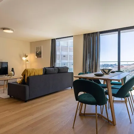 Wonderful 2 Bedroom By Innkeeper