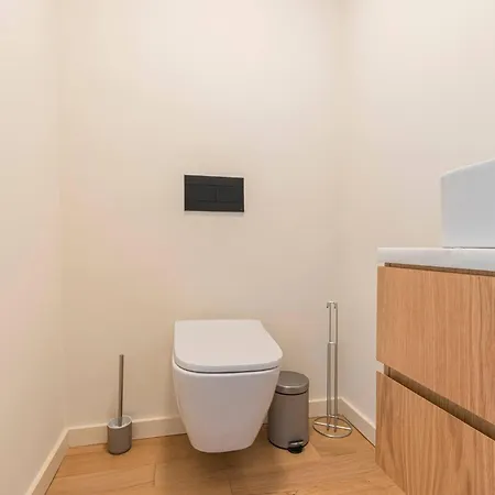 Daire Wonderful 2 Bedroom By Innkeeper