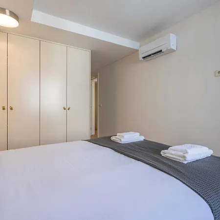 Wonderful 2 Bedroom By Innkeeper