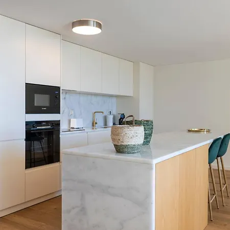 Wonderful 2 Bedroom By Innkeeper * Лісабон